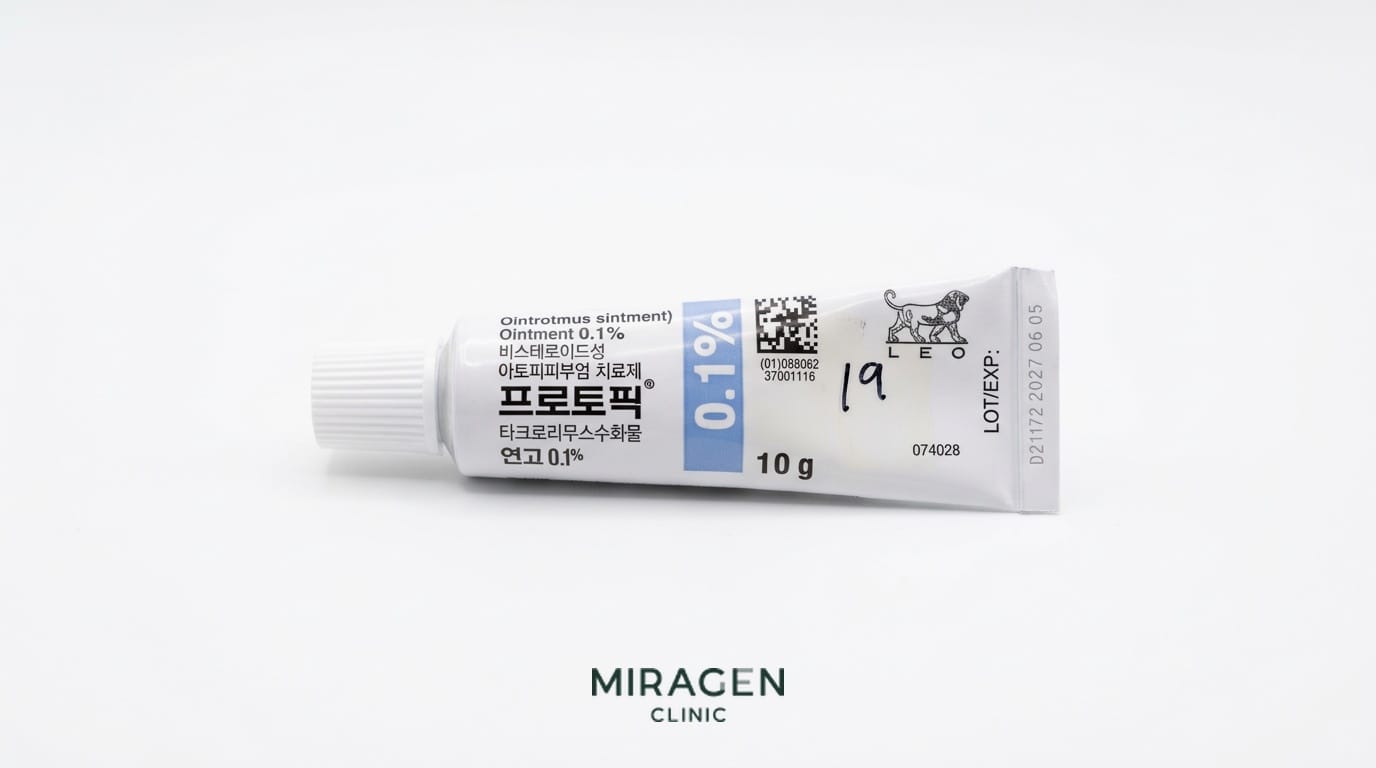 Ảnh thật tuýp thuốc mỡ Protopic tacrolimus 0,1% 10 g, thuốc ức chế calcineurin không steroid được kê đơn thay steroid